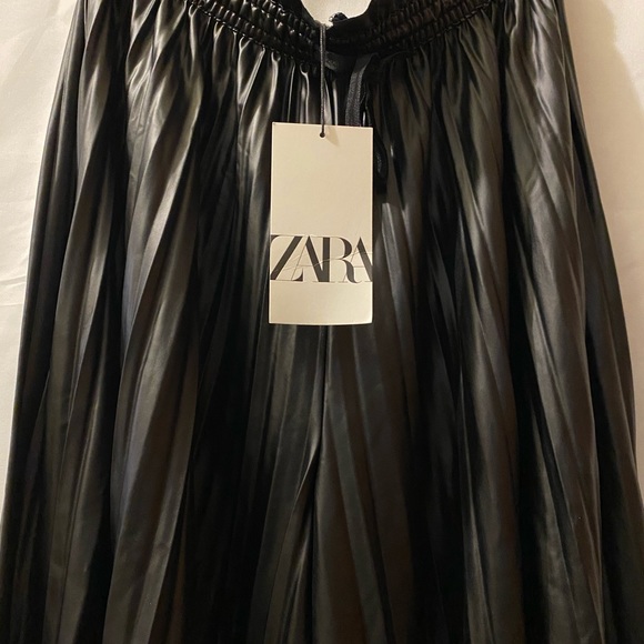 Zara Pants - Picture 4 of 5